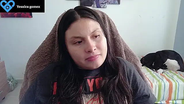 yessica gomez01 online show from July 6, 2026, 8:55 pm