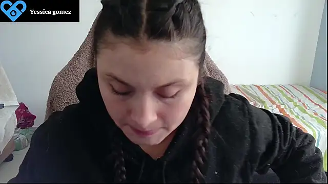 yessica gomez01 online show from July 9, 2026, 8:13 pm
