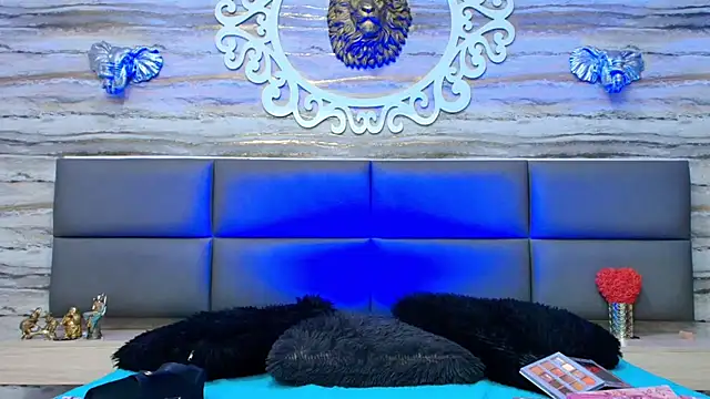 Little Mayy online show from March 5, 2026, 1:18 pm