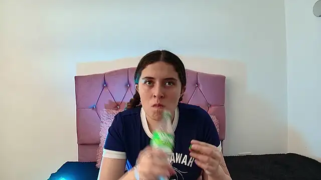 Cherry Boomxx online show from March 16, 2026, 6:23 pm