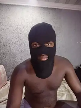 Snapshot of zulu_good_dick chatting on June 29, 2026, 5:35 pm zulu good dick online show from June 29, 2026, 5:35 pm