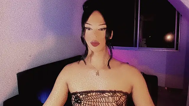 Snapshot of Celene_Goddess chatting on March 6, 2026, 8:11 am Celene Goddess online show from March 6, 2026, 8:11 am