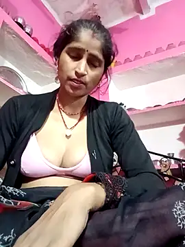 Snapshot of gahiu_sexe chatting on February 3, 2026, 7:13 am gahiu sexe online show from February 3, 2026, 7:13 am