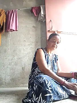 kiiuu sexe online show from February 1, 2026, 7:18 am