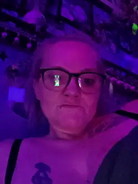 DisireAfterDark online show from March 17, 2026, 1:03 pm