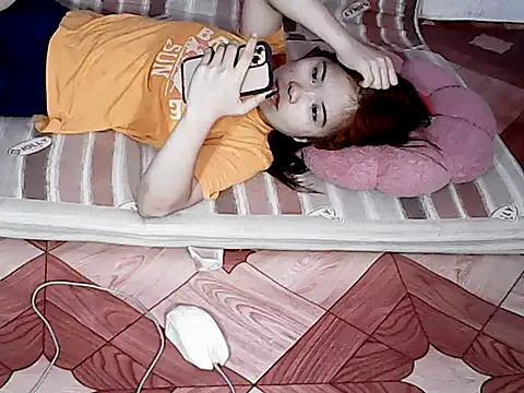 Snapshot of xxhotamizinggirl chatting on June 9, 2026, 8:26 am xxhotamizinggirl online show from June 9, 2026, 8:26 am