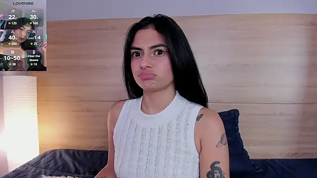 lilith petit  online show from January 17, 2026, 1:05 pm