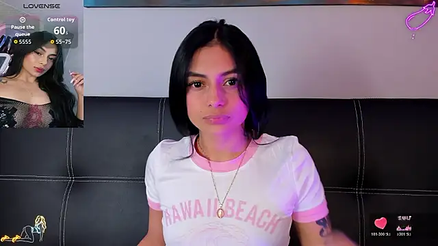 lilith petit  online show from February 23, 2026, 10:07 pm