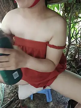 EnzxMoon02 online show from August 5, 2026, 6:05 am