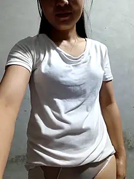 Vanvan68xx online show from April 28, 2026, 8:36 pm