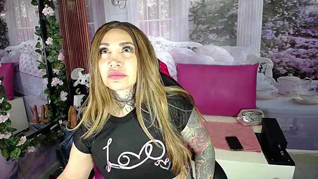 Layla-Wattson online show from February 20, 2026, 10:54 pm