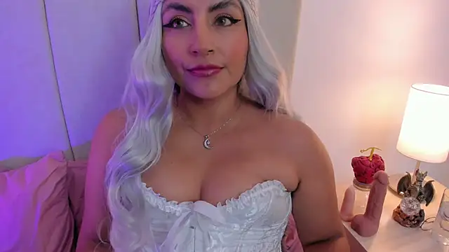 Snapshot of nathy_bush chatting on April 24, 2026, 8:33 pm nathy bush online show from April 24, 2026, 8:33 pm