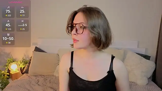 Next2Marie online show from April 24, 2026, 5:54 am