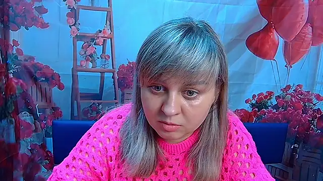 VeronicaSvitt online show from February 9, 2026, 1:15 pm