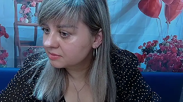 VeronicaSvitt online show from March 10, 2026, 1:27 pm