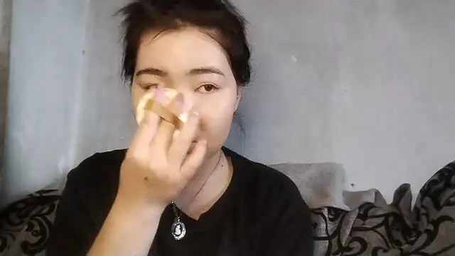 MollyAsian online show from February 28, 2026, 5:08 am