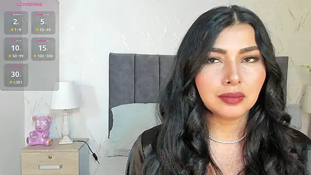 Antonella Coruso online show from March 16, 2026, 8:02 pm