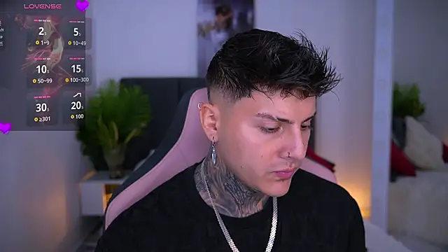 Snapshot of goldenatlasX chatting on March 12, 2026, 6:58 pm goldenatlasX online show from March 12, 2026, 6:58 pm