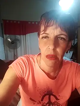 Snapshot of Juguetonafogosa5 chatting on April 3, 2026, 9:35 pm Juguetonafogosa5 online show from April 3, 2026, 9:35 pm