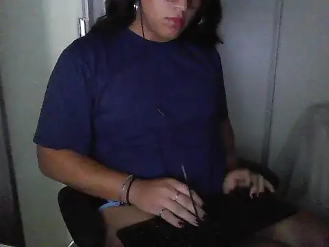 Snapshot of Dvz888 chatting on January 18, 2026, 2:15 am Dvz888 online show from January 18, 2026, 2:15 am