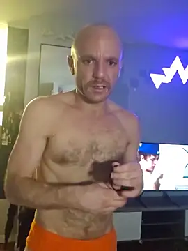 FrankieFuckMe online show from June 14, 2026, 4:14 am