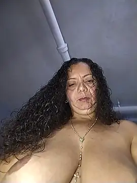 Gorditacarlota online show from June 20, 2026, 8:22 pm