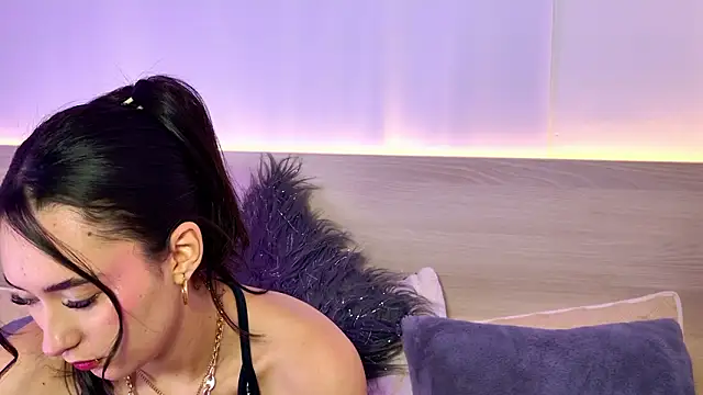 AliceeBloom online show from February 5, 2026, 10:20 am