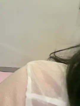 Mia-zhan online show from July 31, 2026, 10:20 pm