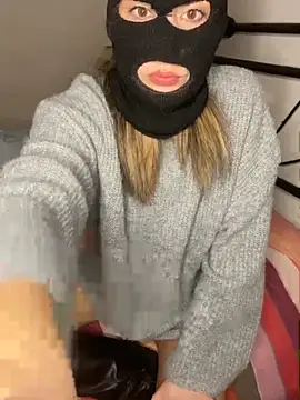 Snapshot of perver15 chatting on February 19, 2026, 7:26 am perver15 online show from February 19, 2026, 7:26 am