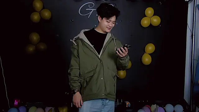 STR-100 online show from February 24, 2026, 12:03 pm