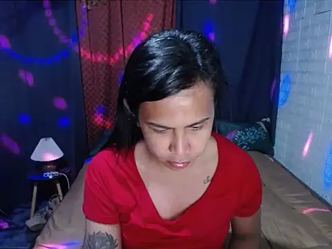 BriannaCruz24 online show from April 30, 2026, 11:49 am