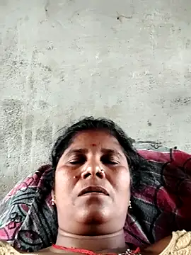 Hot di97 online show from May 16, 2026, 12:18 am