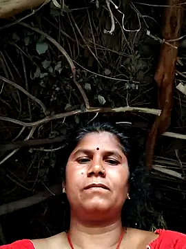 Hot di97 online show from June 3, 2026, 12:57 am