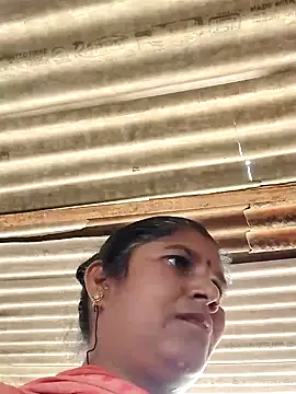 Hot di97 online show from June 13, 2026, 7:17 am