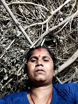 Hot di97 online show from July 8, 2026, 3:49 pm