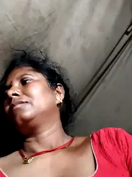 Hot di97 online show from July 27, 2026, 9:55 pm