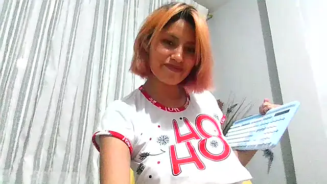 mindymiaw online show from June 11, 2026, 3:37 am
