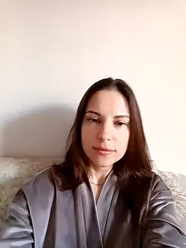 She-Moon online show from April 27, 2026, 6:00 am