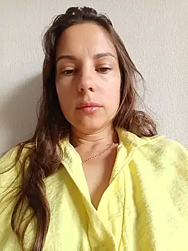 Snapshot of She-Moon chatting on July 22, 2026, 6:16 am She-Moon online show from July 22, 2026, 6:16 am