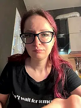 Snapshot of coy_girl_ chatting on January 14, 2026, 12:33 pm coy girl online show from January 14, 2026, 12:33 pm