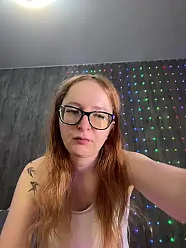 Snapshot of coy_girl_ chatting on February 11, 2026, 11:48 am coy girl online show from February 11, 2026, 11:48 am