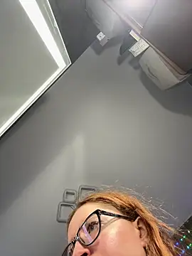 Snapshot of coy_girl_ chatting on March 12, 2026, 12:22 pm coy girl online show from March 12, 2026, 12:22 pm