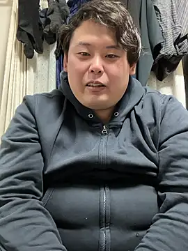 Snapshot of 82no_heya chatting on March 21, 2026, 5:27 pm 82no heya online show from March 21, 2026, 5:27 pm