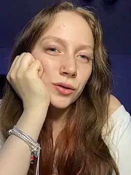 YoungLisaa18 online show from March 25, 2026, 7:53 pm