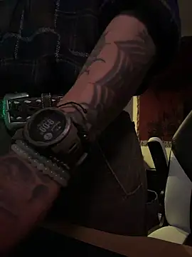 JoeyBlazy online show from April 6, 2026, 4:10 am