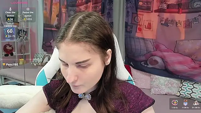 KiraDuvall online show from February 3, 2026, 5:18 pm