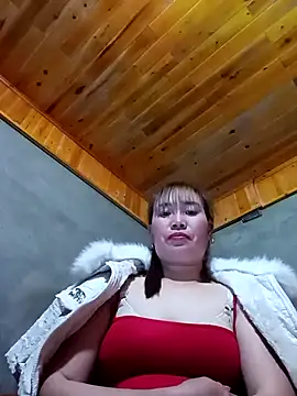 karara97 online show from March 8, 2026, 2:04 am