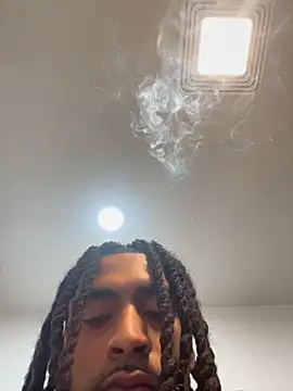 Snapshot of Mellyj053 chatting on April 8, 2026, 5:46 pm Mellyj053 online show from April 8, 2026, 5:46 pm