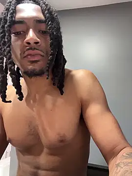 Snapshot of Mellyj053 chatting on April 13, 2026, 6:02 pm Mellyj053 online show from April 13, 2026, 6:02 pm