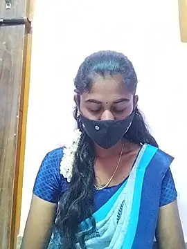 Tamil Hot RoyalQueen online show from March 30, 2026, 3:40 am